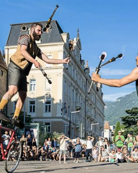 Asfaltart - Das Straßenkünstler Festival