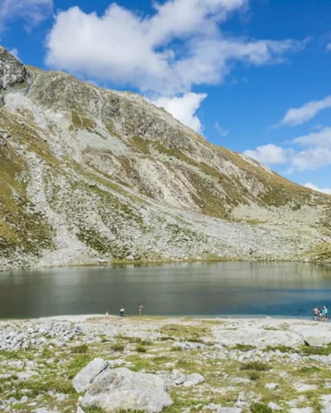 Zum Kratzberger See wandern