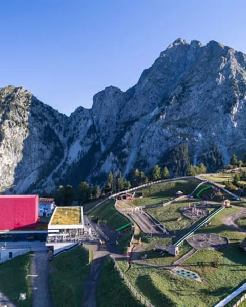 Mit der Seibahn nach Meran 2000 fahren